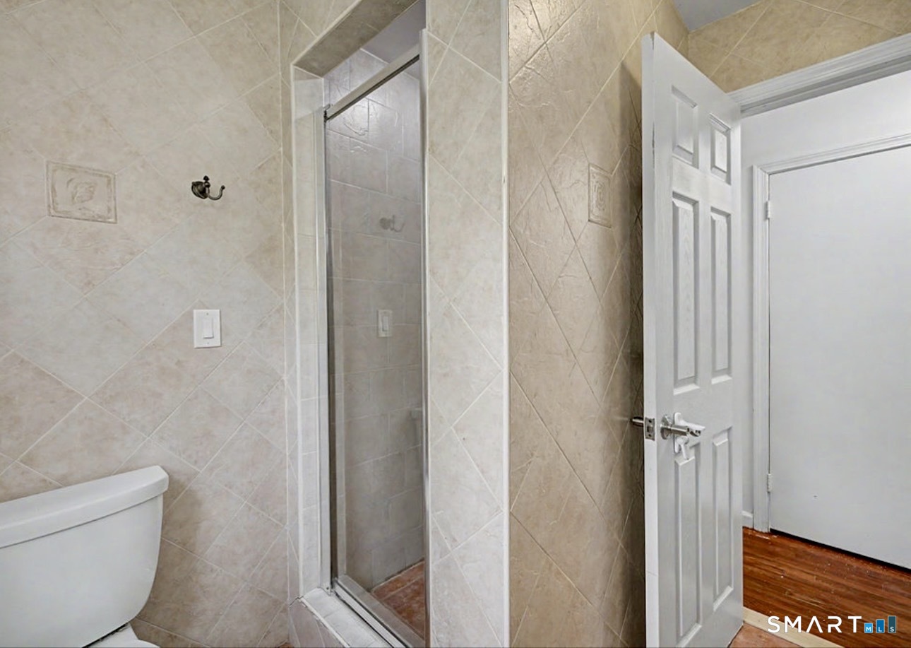 6 Jacklin Road Bethel CT 06801