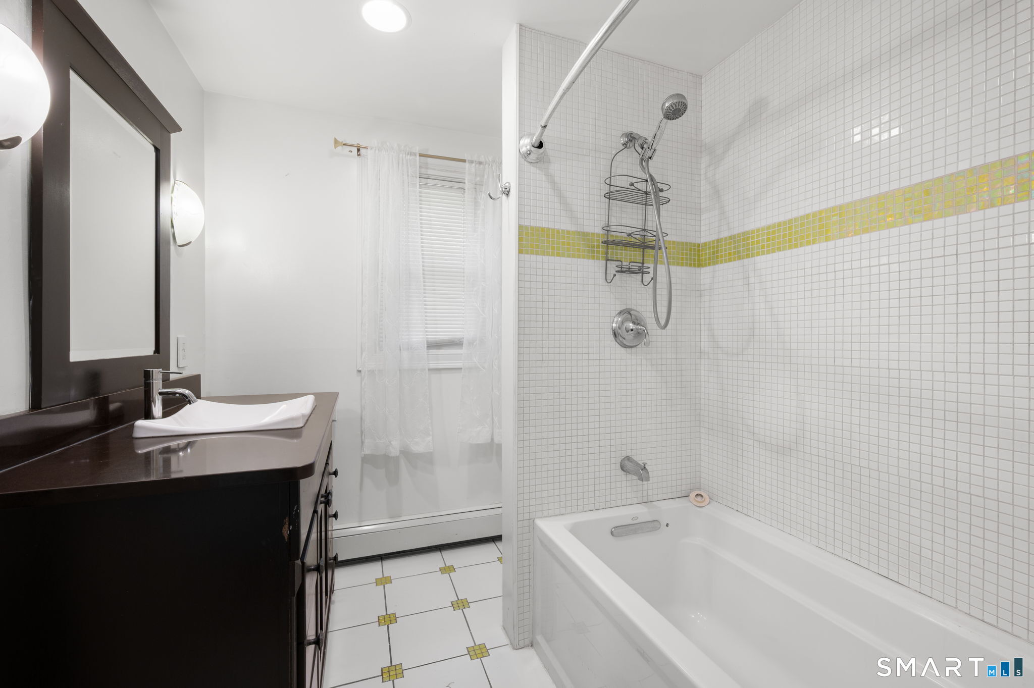 31 Ravenwood Road North Stonington CT 06359