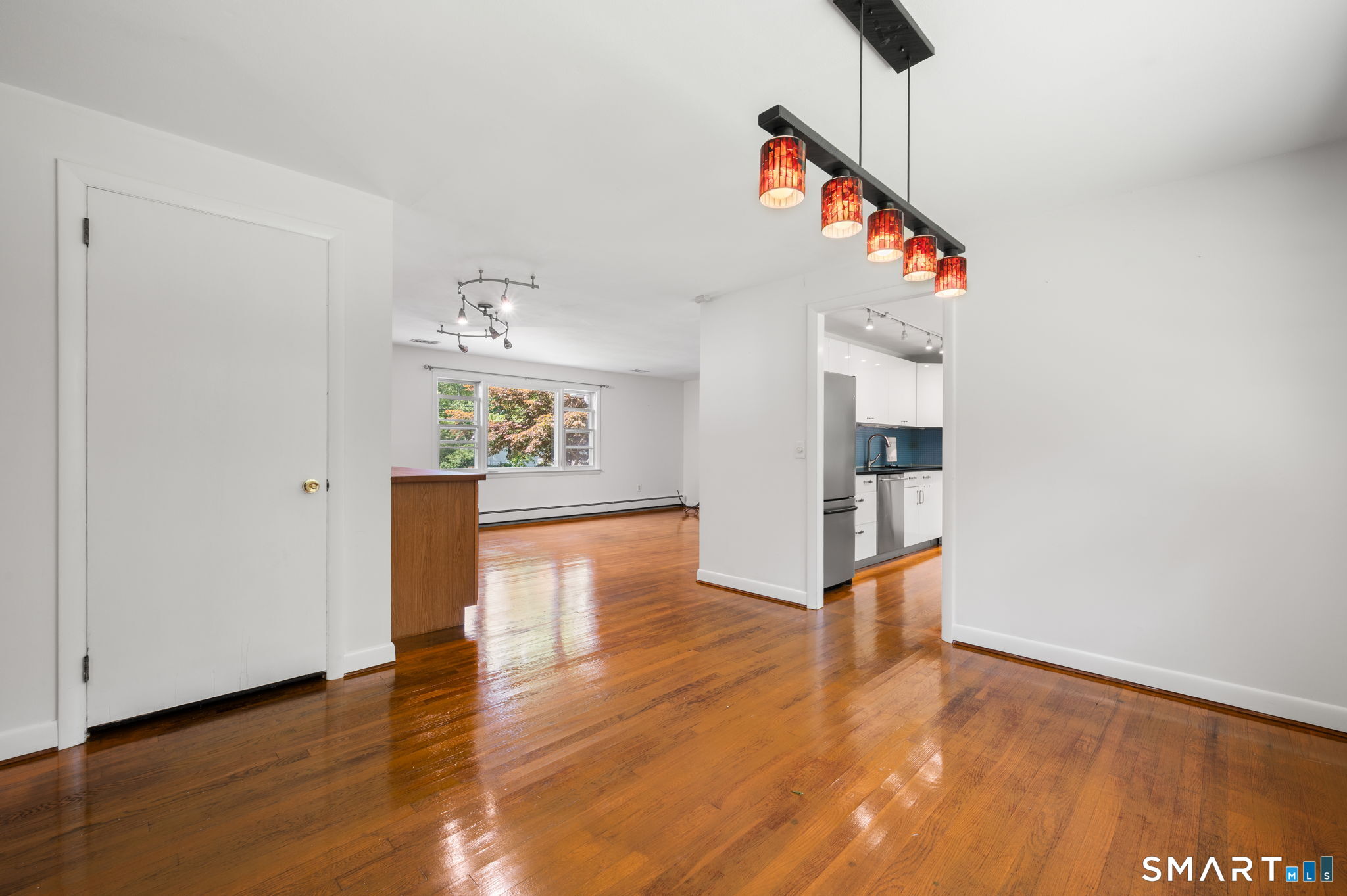 31 Ravenwood Road North Stonington CT 06359