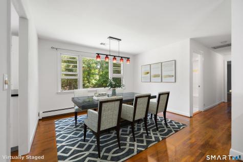 31 Ravenwood Road North Stonington CT 06359