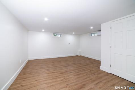 22 Bryden Terrace Hamden CT 06517