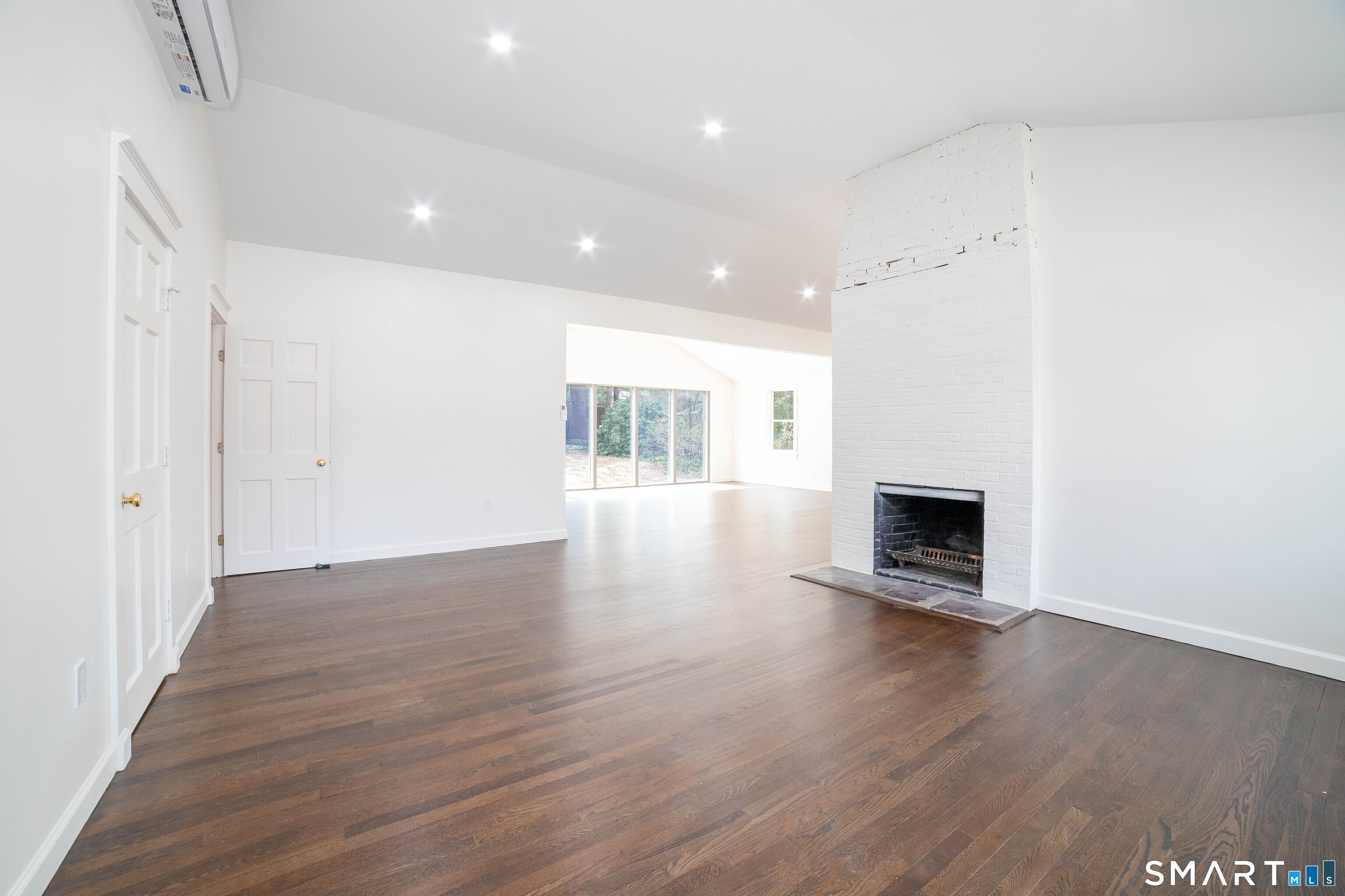 22 Bryden Terrace Hamden CT 06517