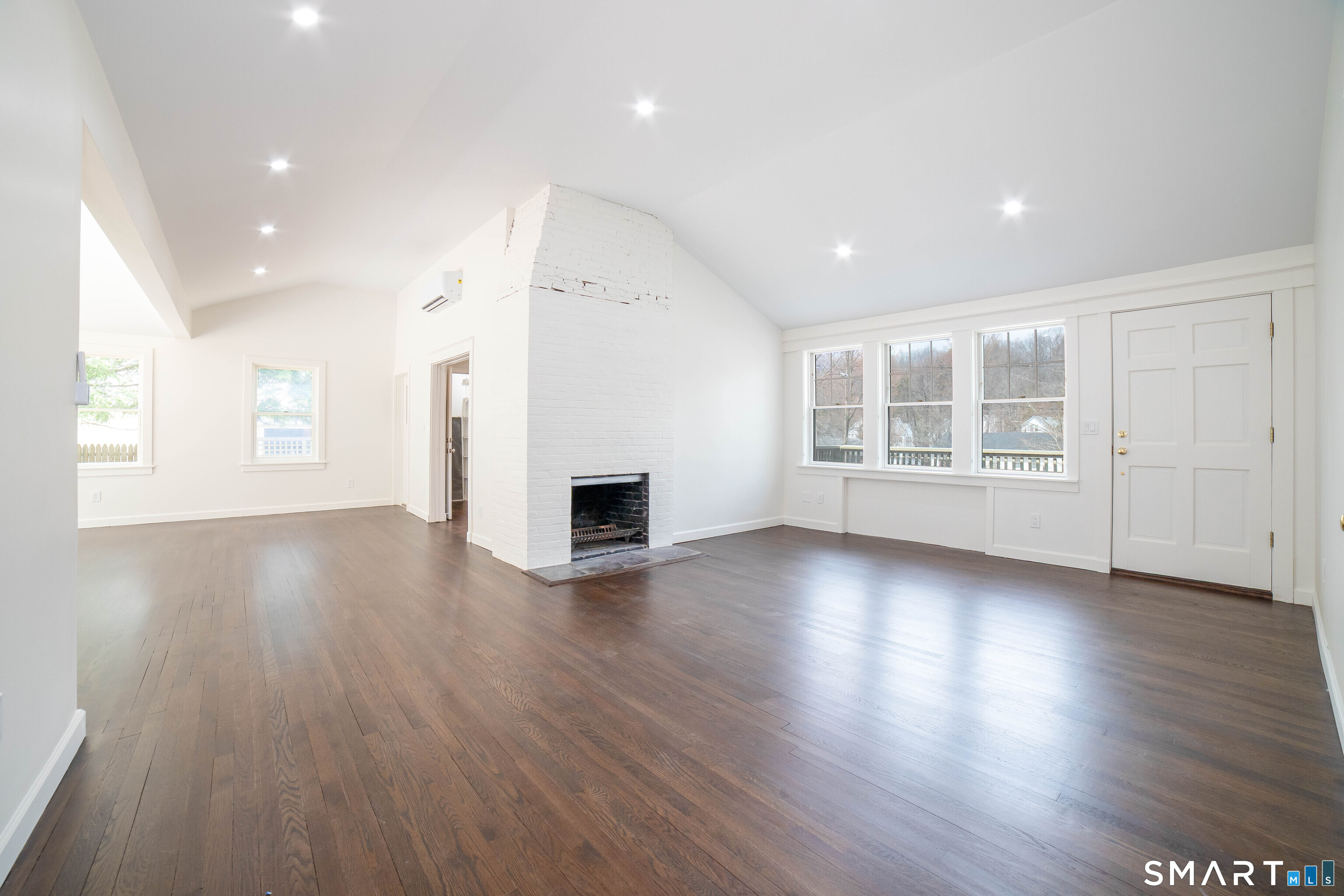 22 Bryden Terrace Hamden CT 06517