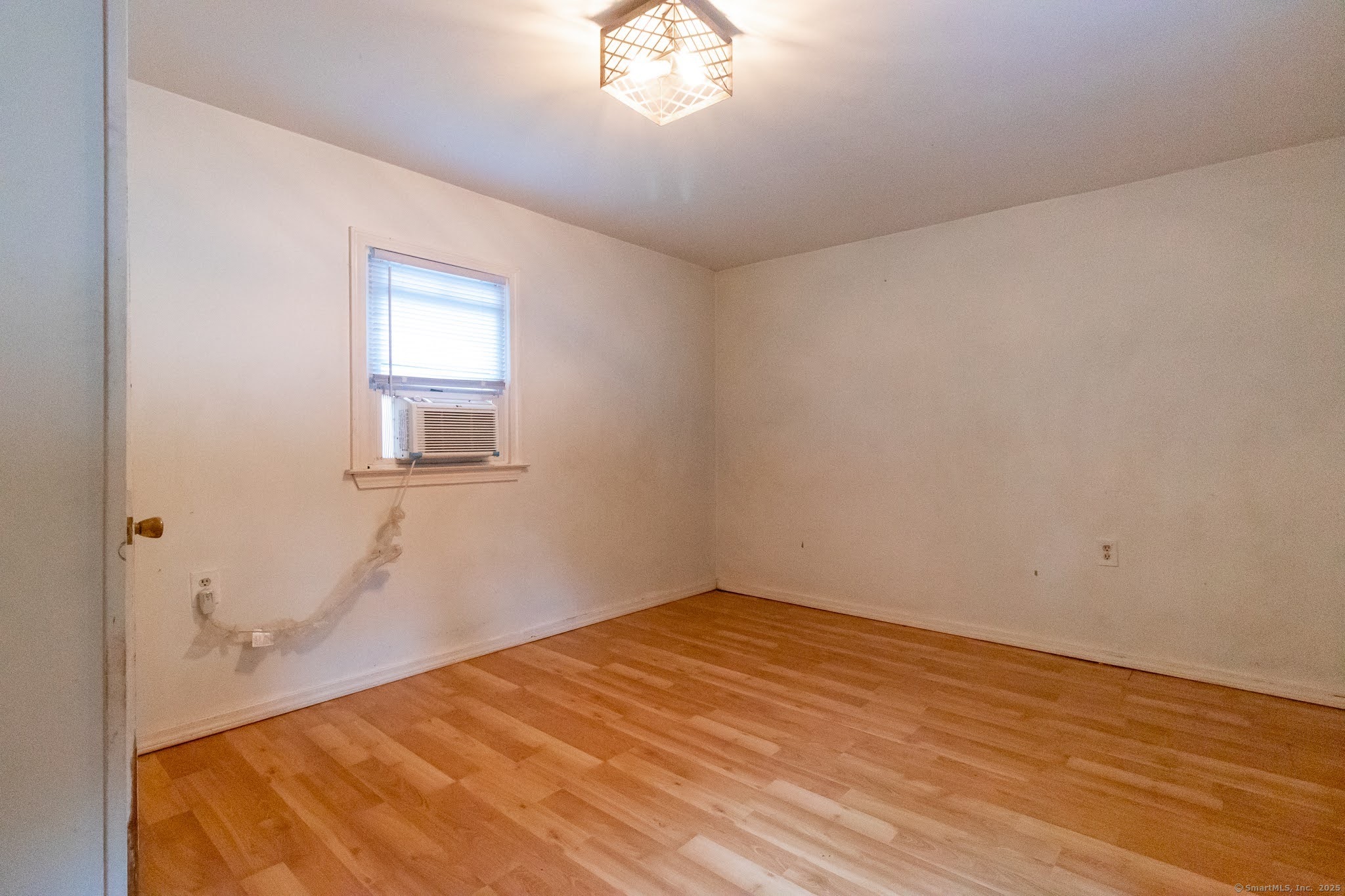 90 Cottage Road Enfield CT 06082