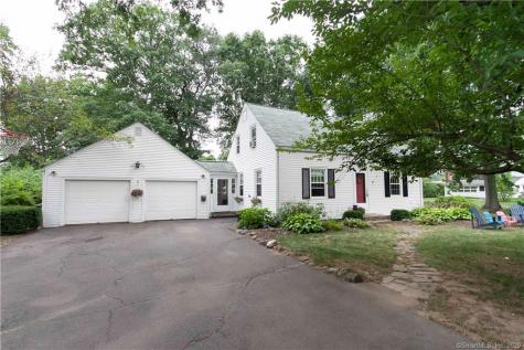 27 Oakwood Road Simsbury CT 06070