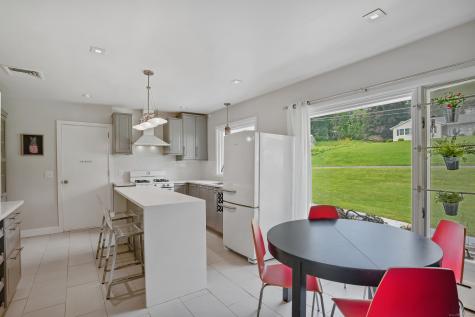 16 Dogwood Drive Danbury CT 06811