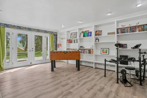 16 Dogwood Drive Danbury CT 06811