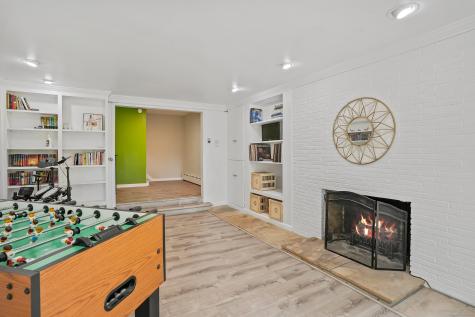 16 Dogwood Drive Danbury CT 06811