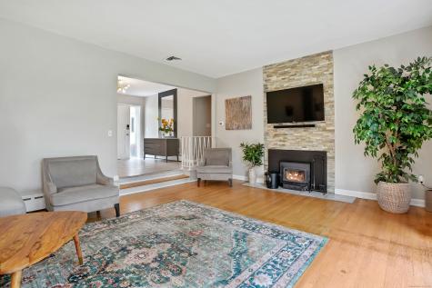 16 Dogwood Drive Danbury CT 06811