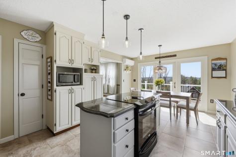 68 Suncrest Drive Somers CT 06071