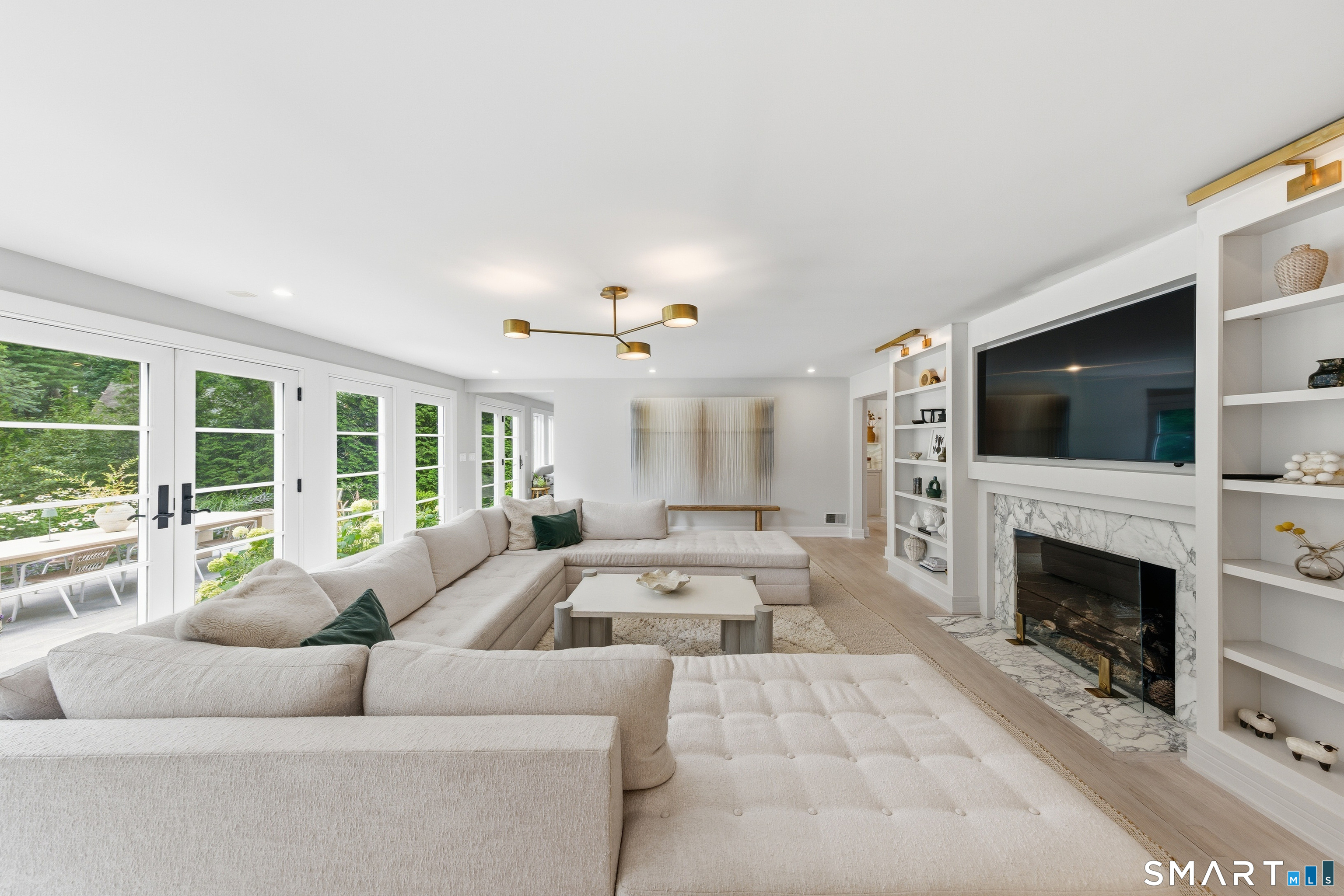 6 Berry Lane Darien CT 06820