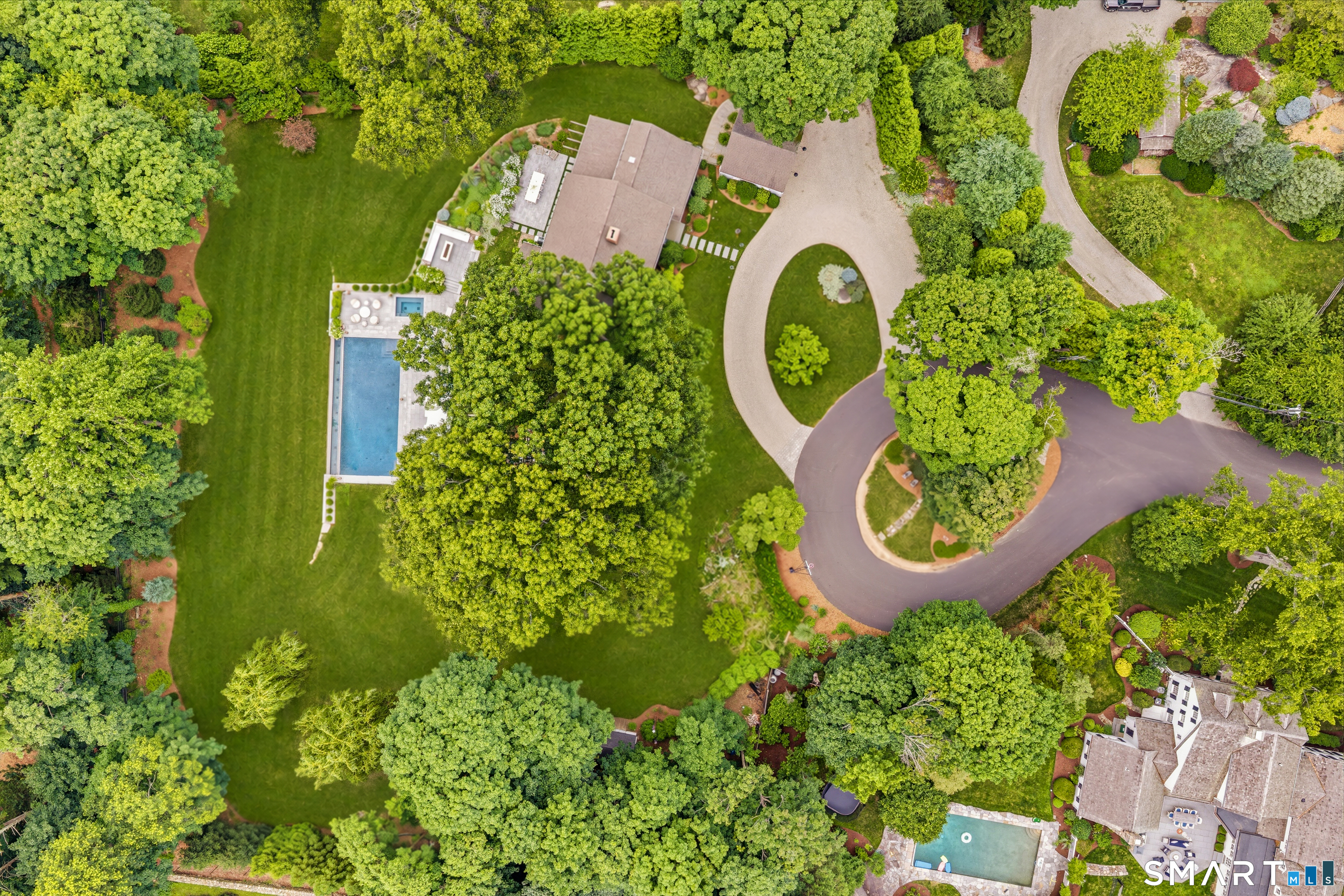 6 Berry Lane Darien CT 06820