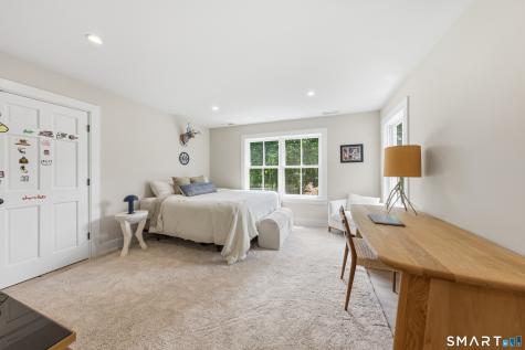 6 Berry Lane Darien CT 06820