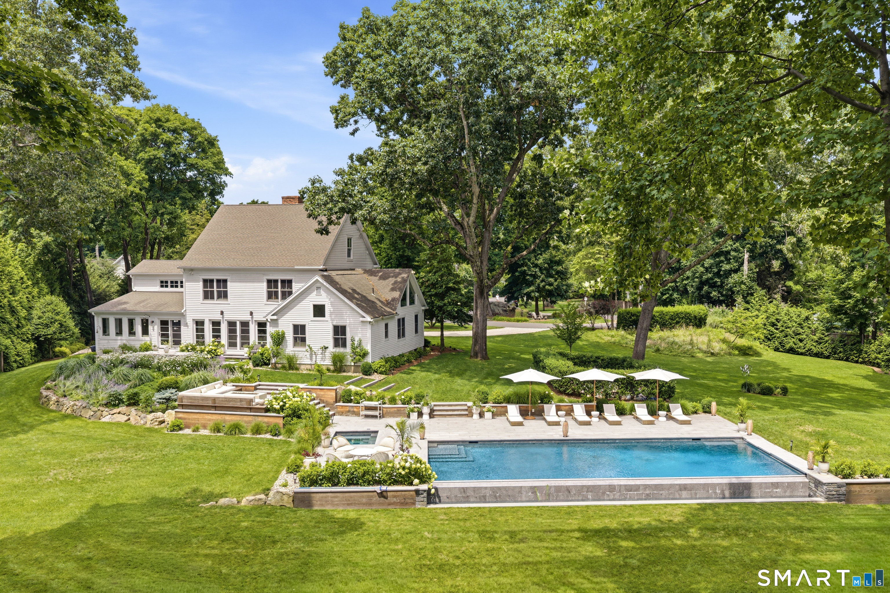 6 Berry Lane Darien CT 06820