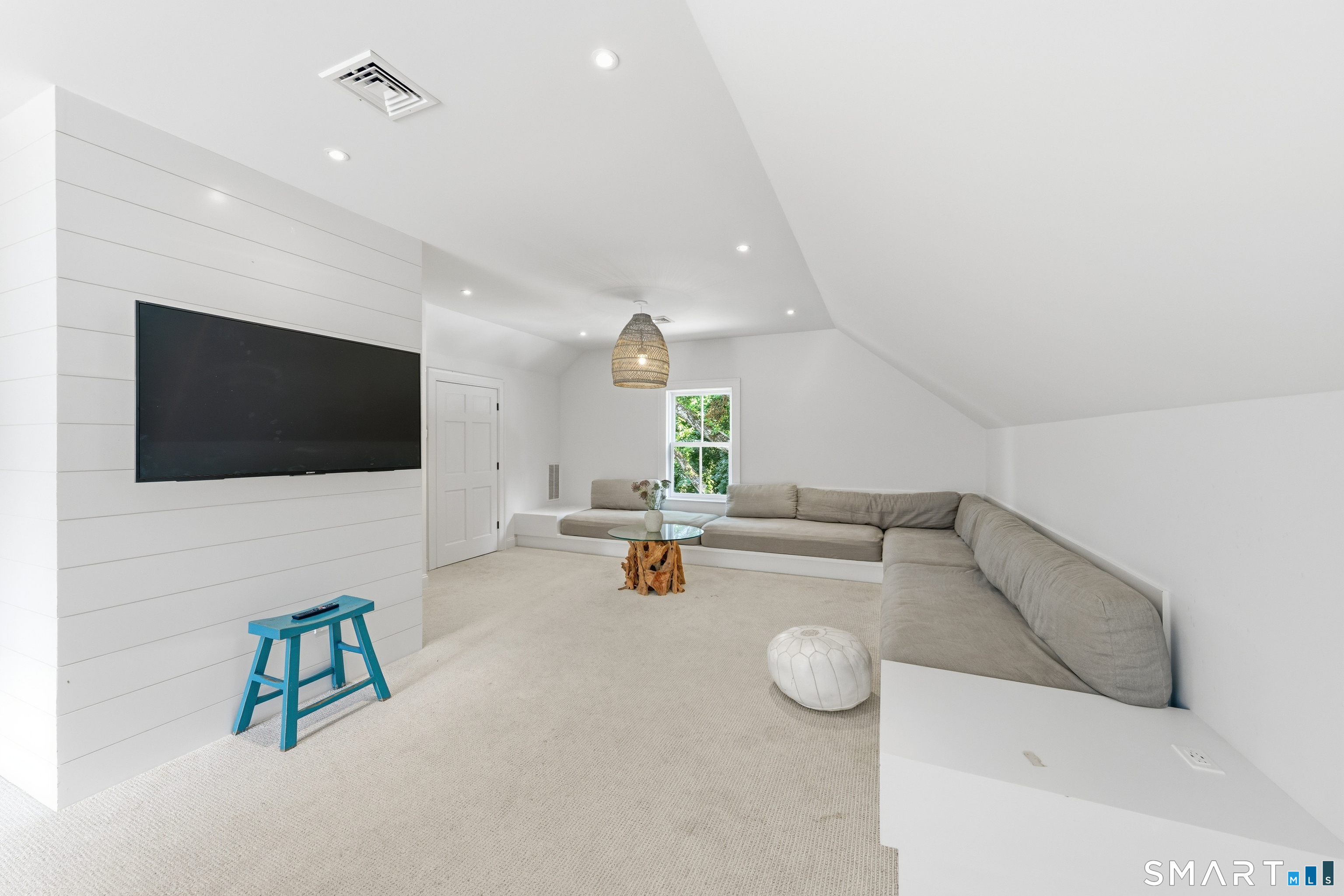 6 Berry Lane Darien CT 06820
