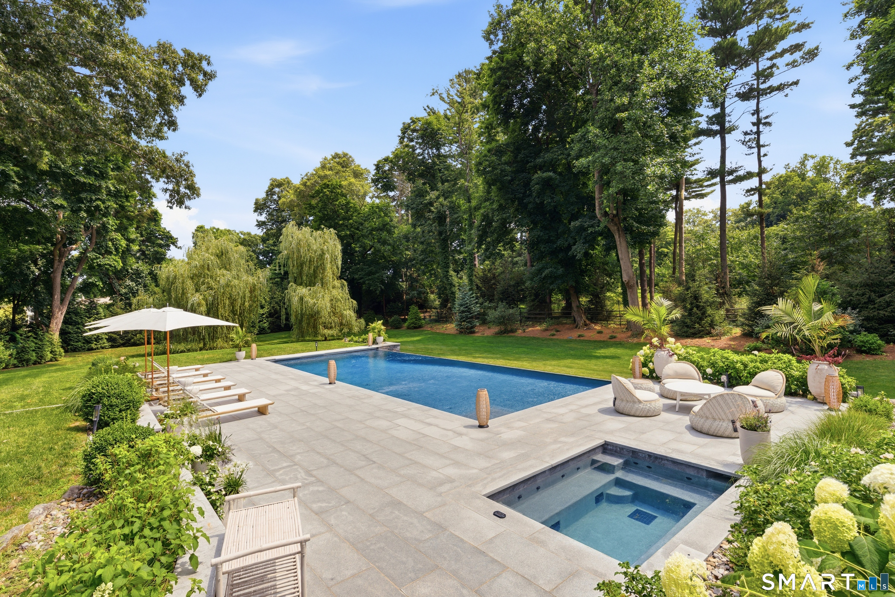 6 Berry Lane Darien CT 06820