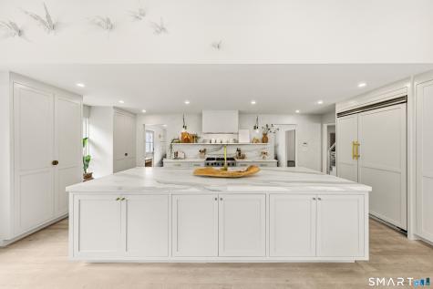 6 Berry Lane Darien CT 06820