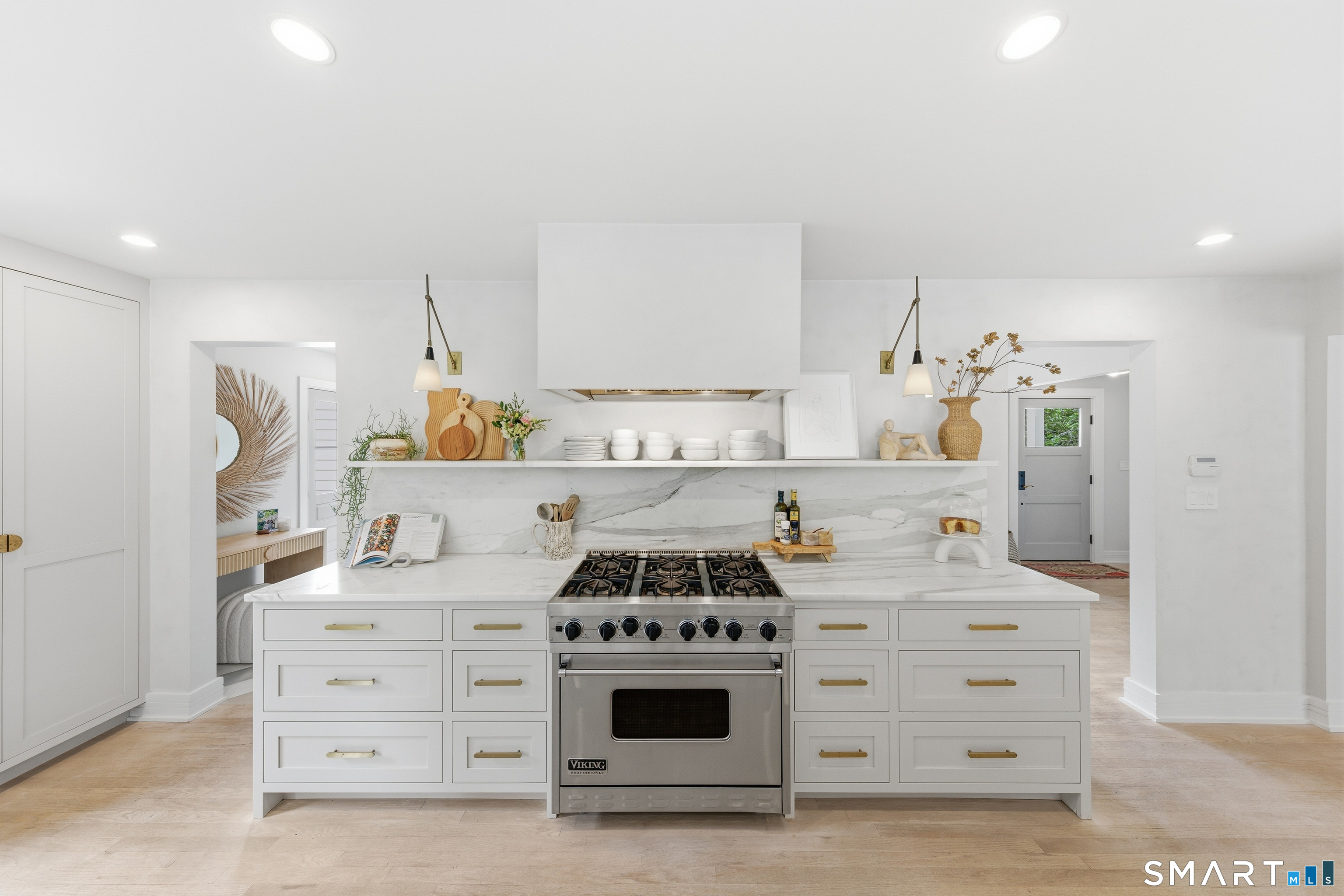 6 Berry Lane Darien CT 06820