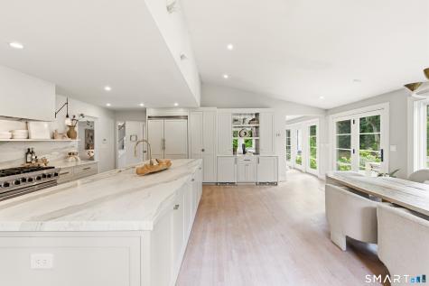 6 Berry Lane Darien CT 06820
