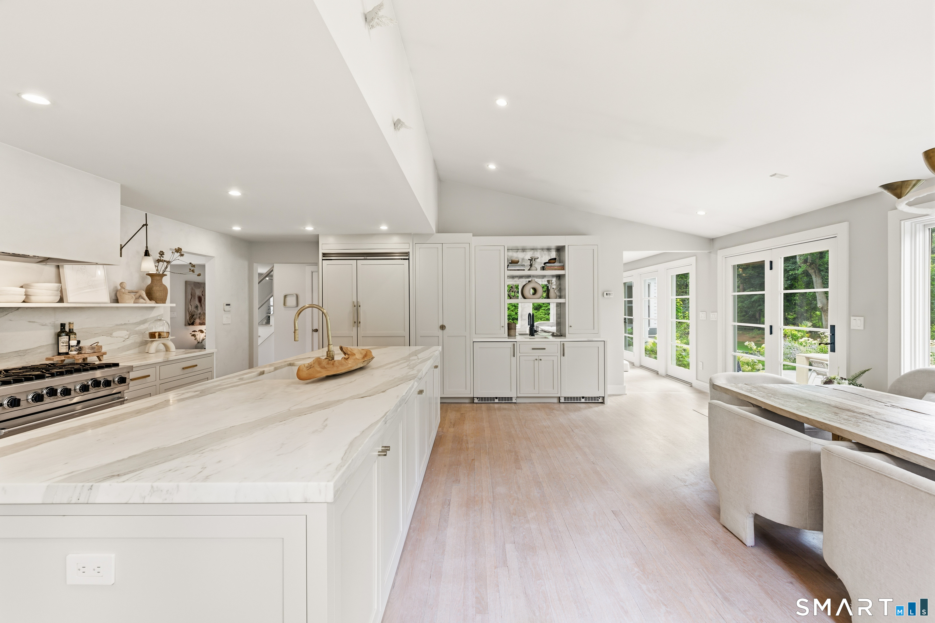 6 Berry Lane Darien CT 06820