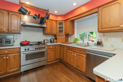 417 Chestnut Tree Hill Road Oxford CT 06478