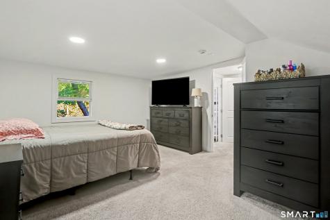 609 S. Main Street Seymour CT 06483