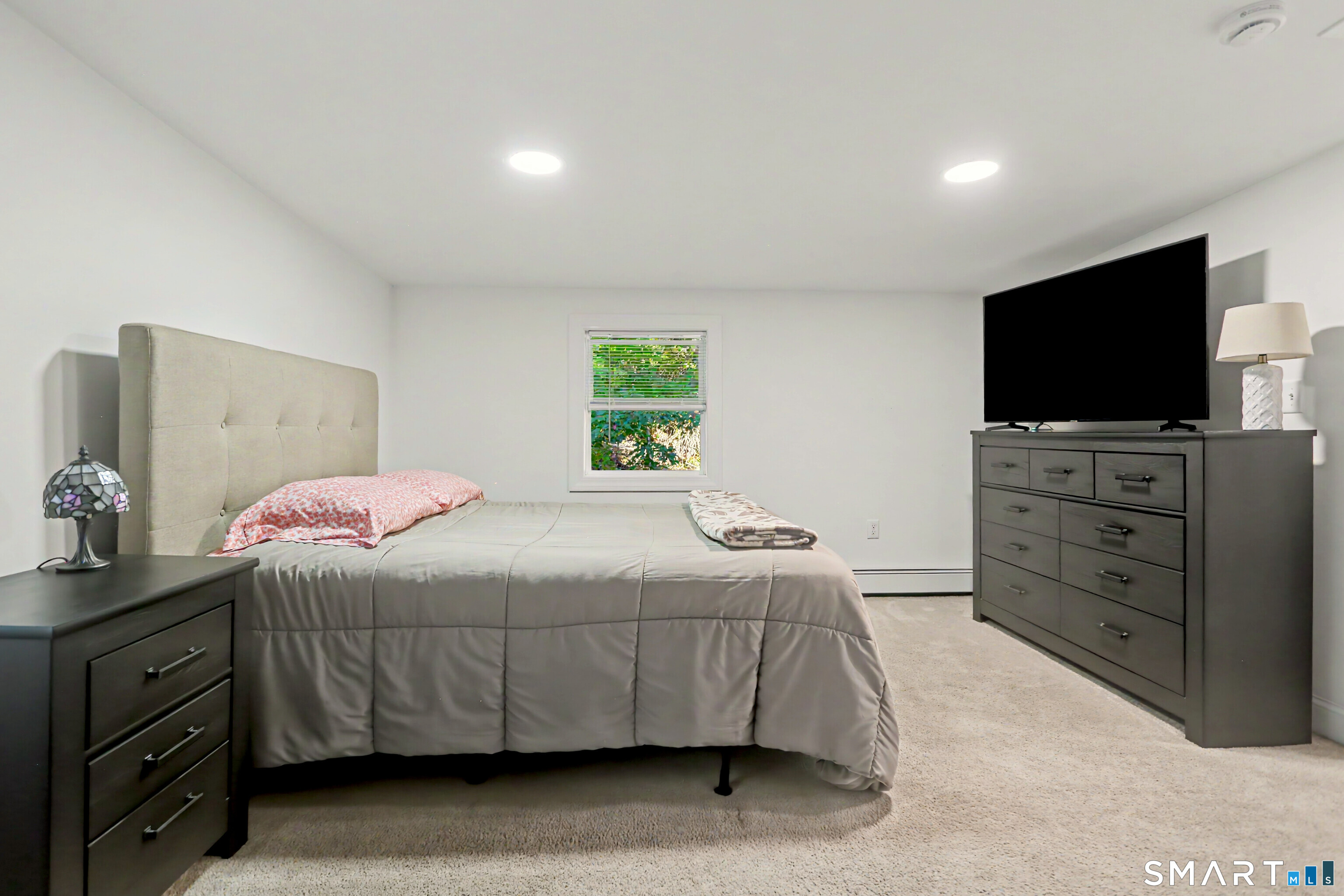 609 S. Main Street Seymour CT 06483