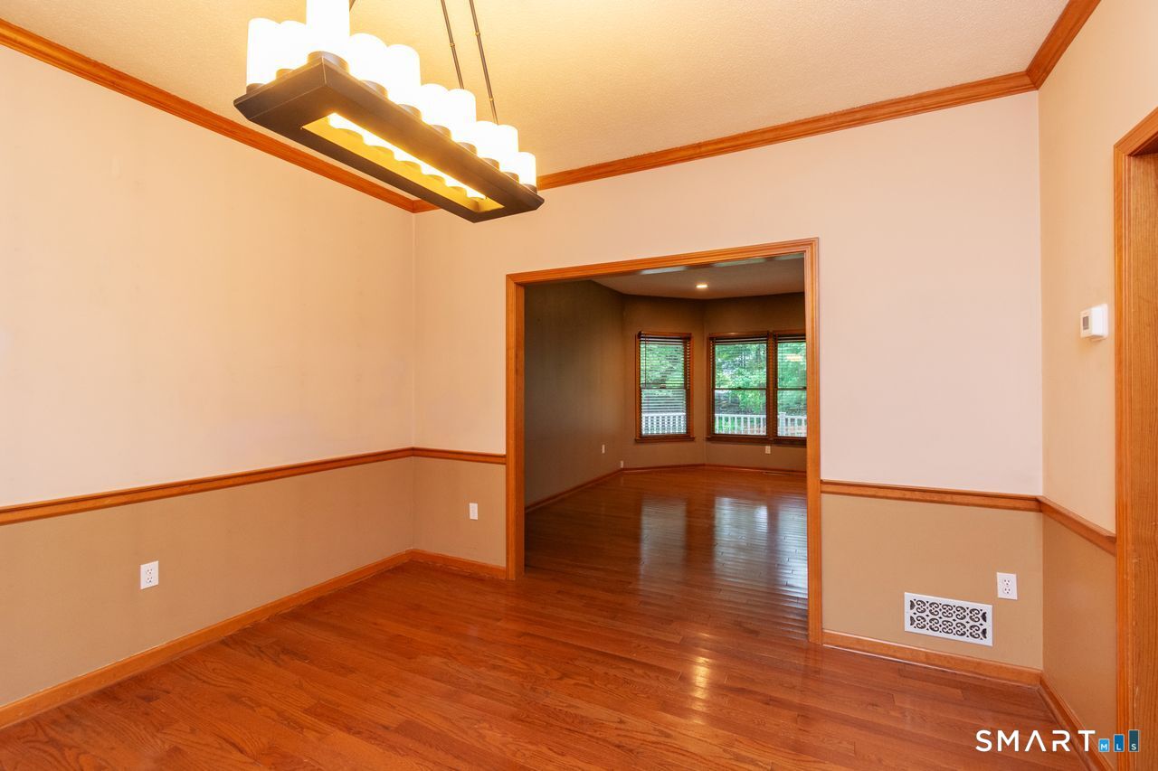 48 Brookview Circle Manchester CT 06040