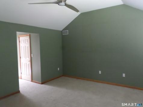 48 Brookview Circle Manchester CT 06040