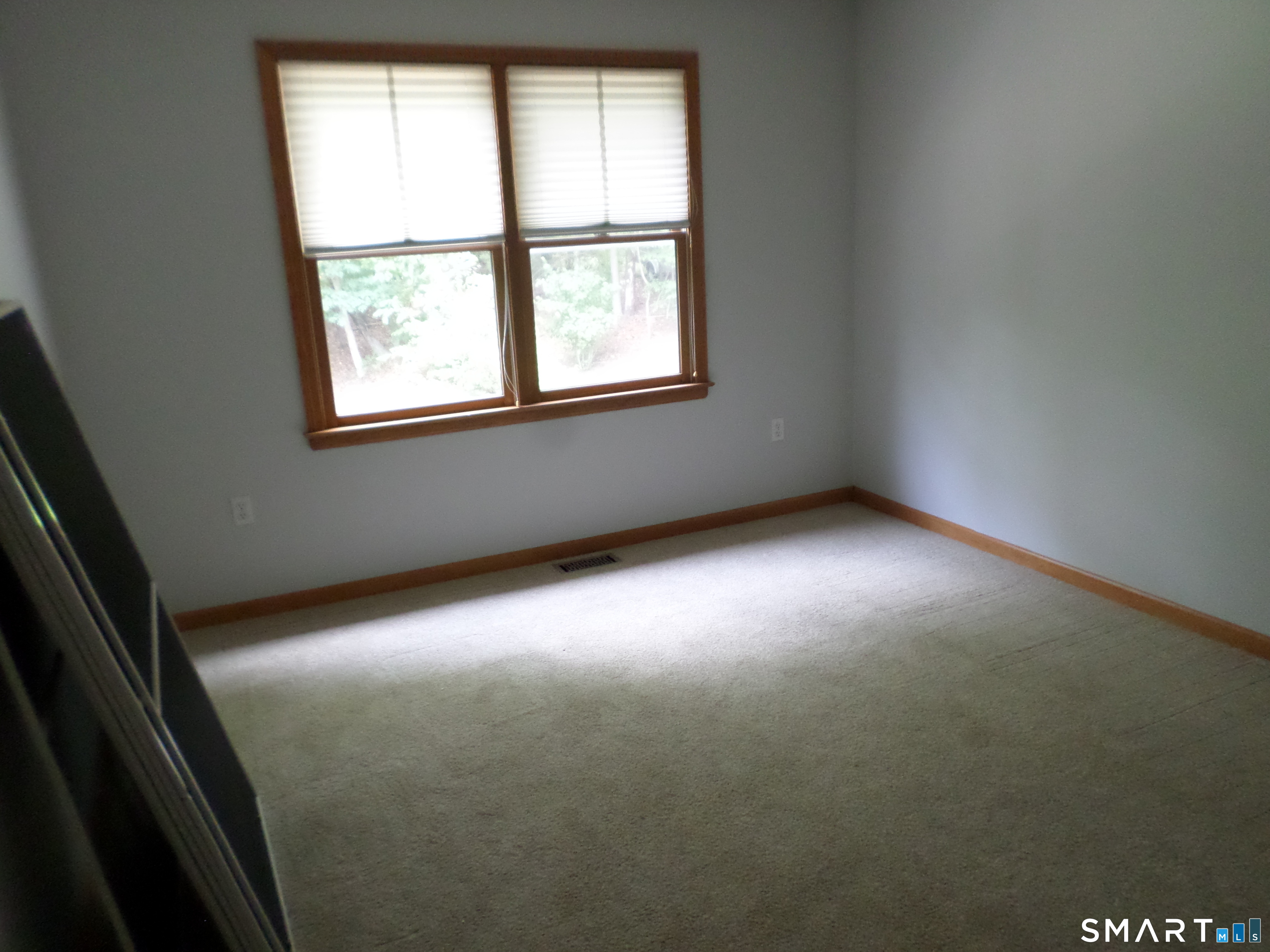 48 Brookview Circle Manchester CT 06040