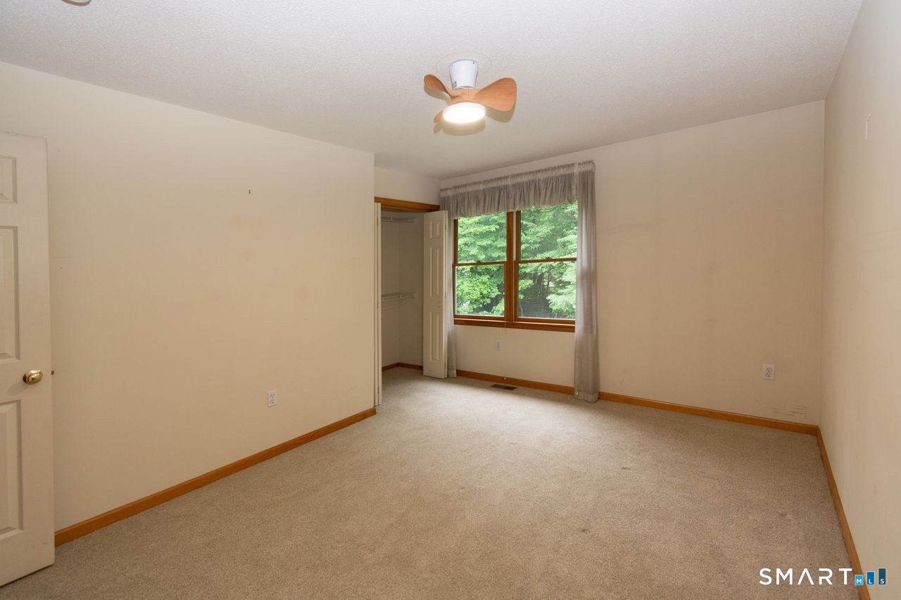 48 Brookview Circle Manchester CT 06040