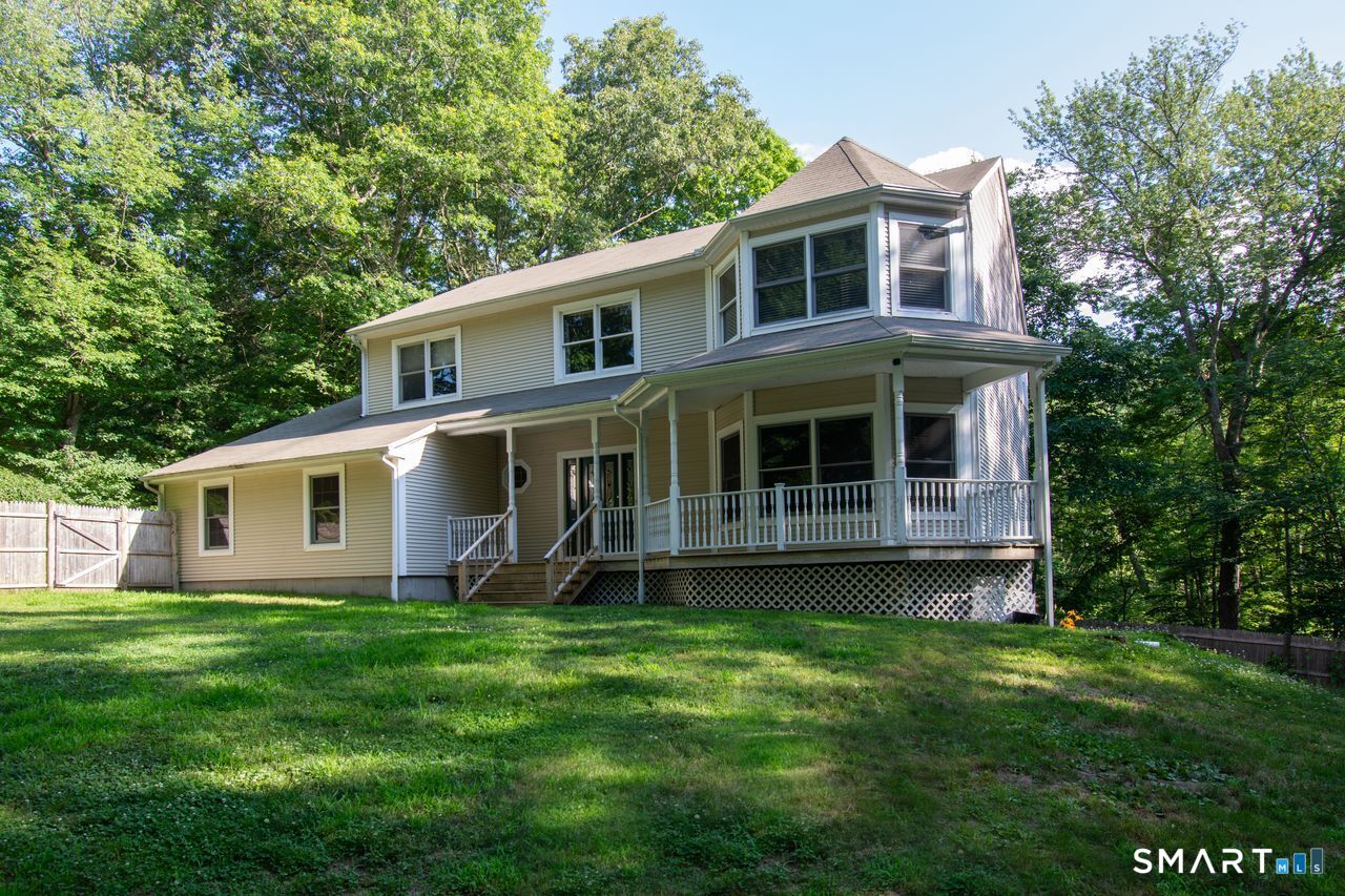 48 Brookview Circle Manchester CT 06040