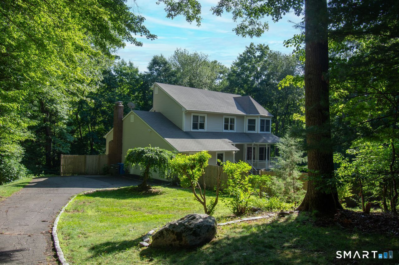 48 Brookview Circle Manchester CT 06040