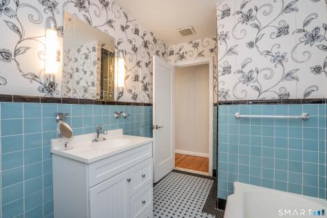769 Ridge Road Wethersfield CT 06109