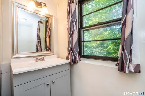 769 Ridge Road Wethersfield CT 06109