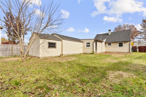 16 Greenway Place Meriden CT 06451