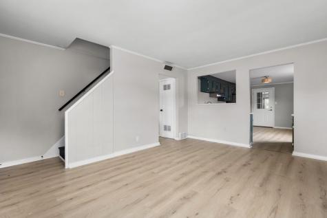 16 Greenway Place Meriden CT 06451