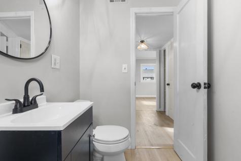 16 Greenway Place Meriden CT 06451