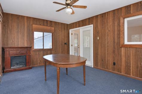 3 Carolyn Avenue Danbury CT 06811
