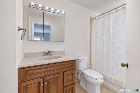 3 Carolyn Avenue Danbury CT 06811