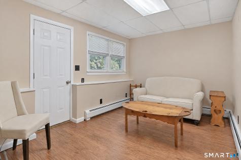 3 Carolyn Avenue Danbury CT 06811