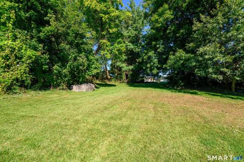 3 Carolyn Avenue Danbury CT 06811