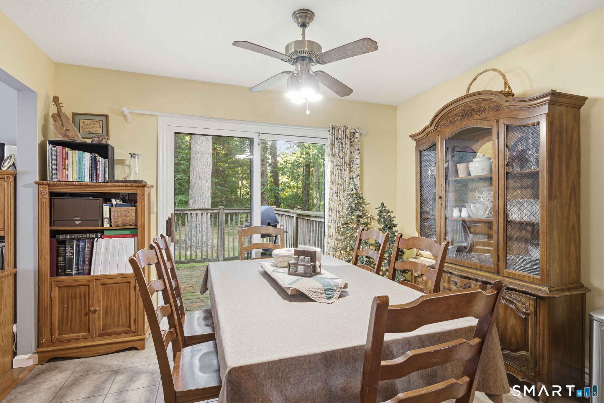 16 Circle Drive Farmington CT 06085