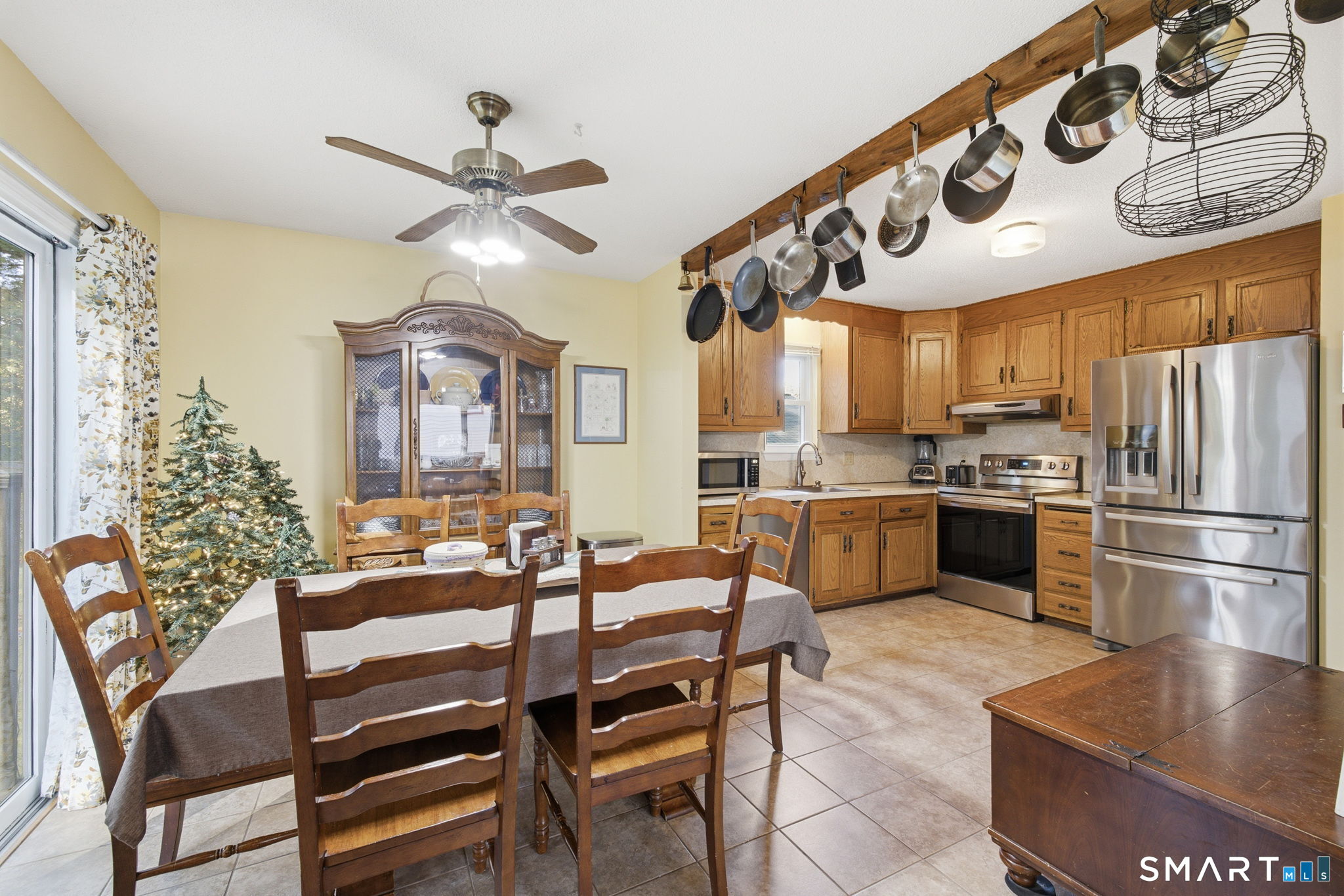 16 Circle Drive Farmington CT 06085