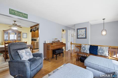 16 Circle Drive Farmington CT 06085