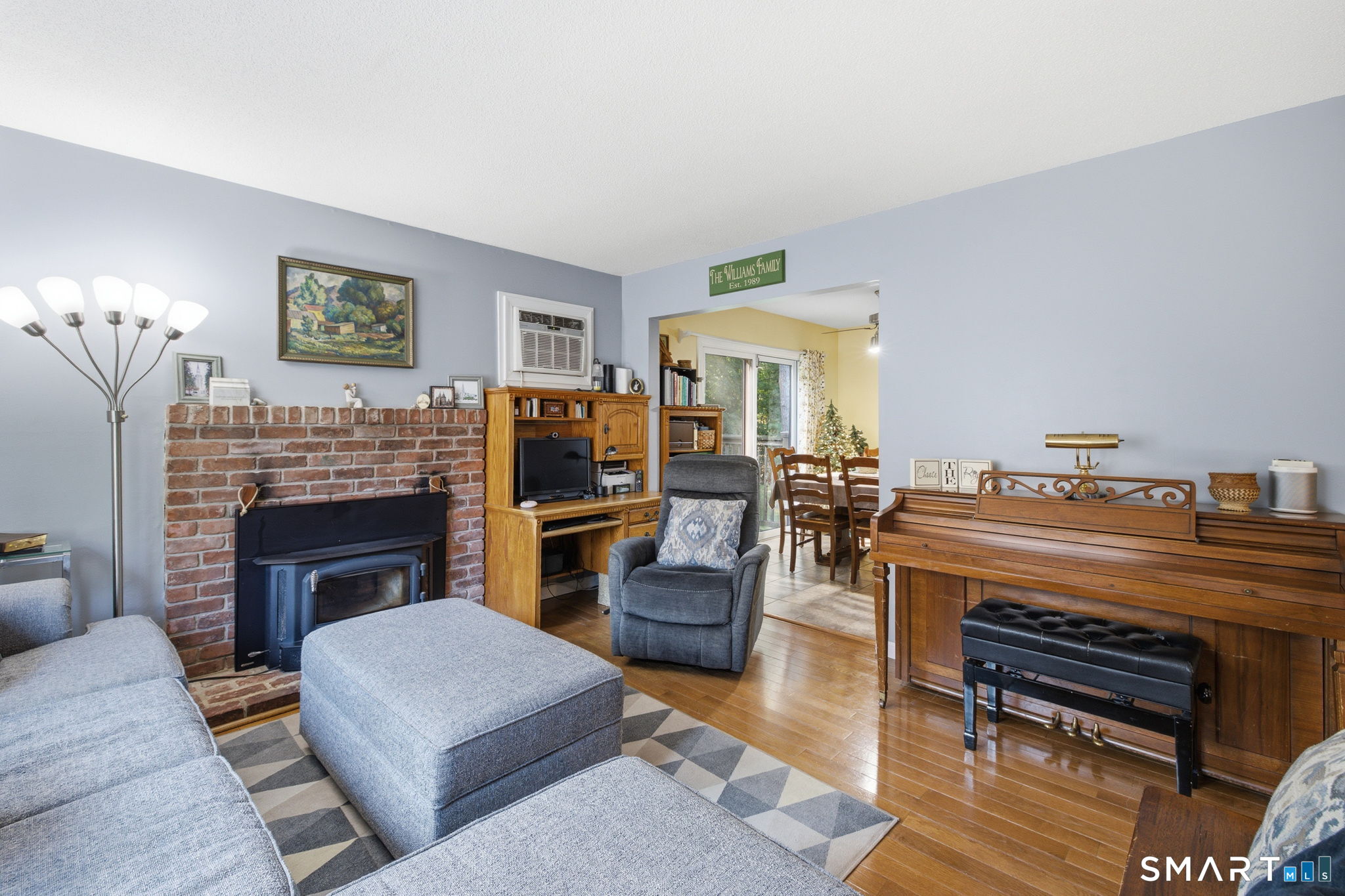 16 Circle Drive Farmington CT 06085