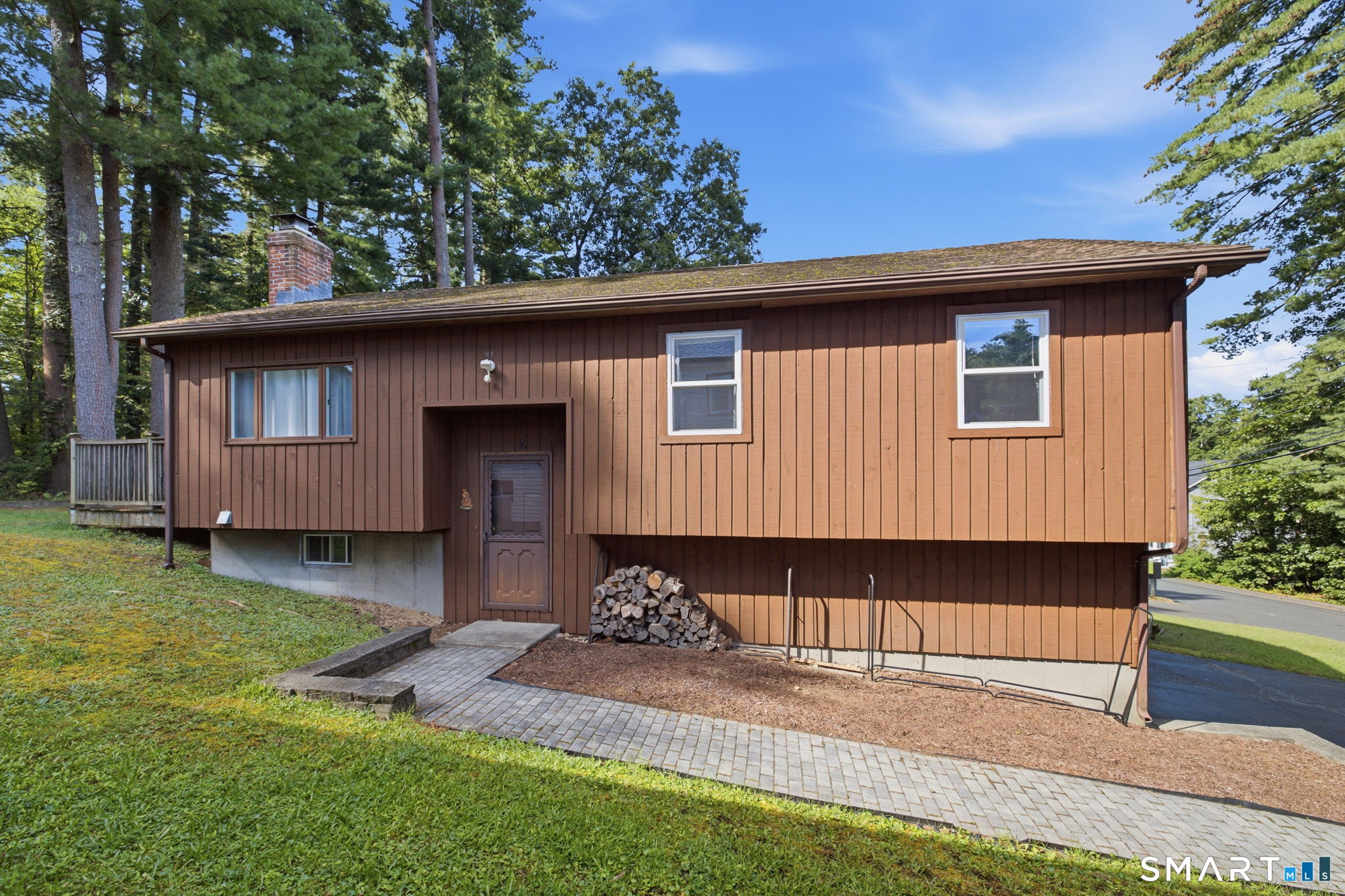 16 Circle Drive Farmington CT 06085