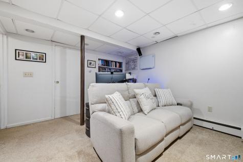 16 Circle Drive Farmington CT 06085