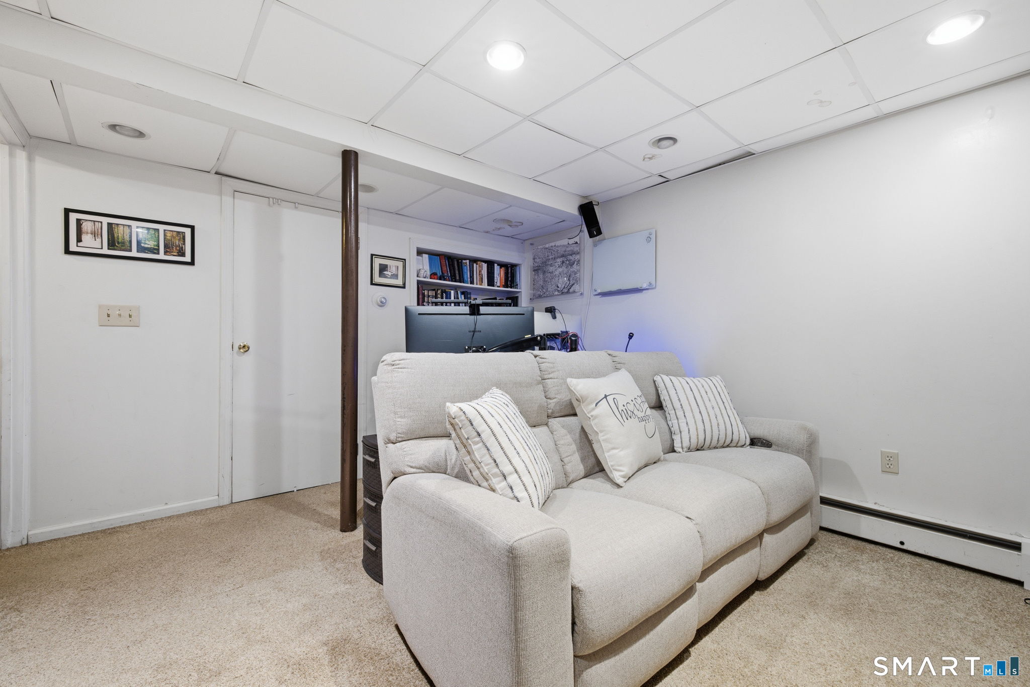 16 Circle Drive Farmington CT 06085