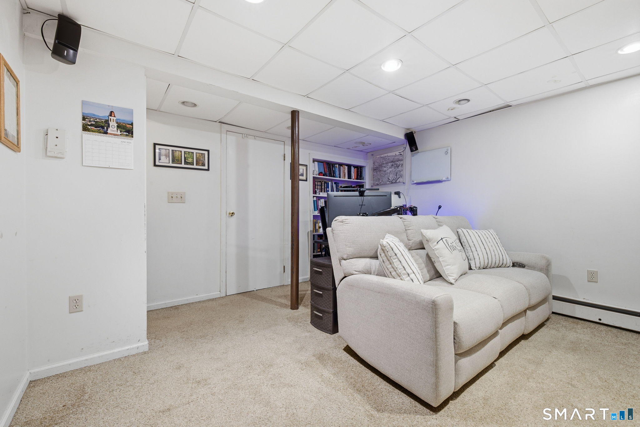 16 Circle Drive Farmington CT 06085